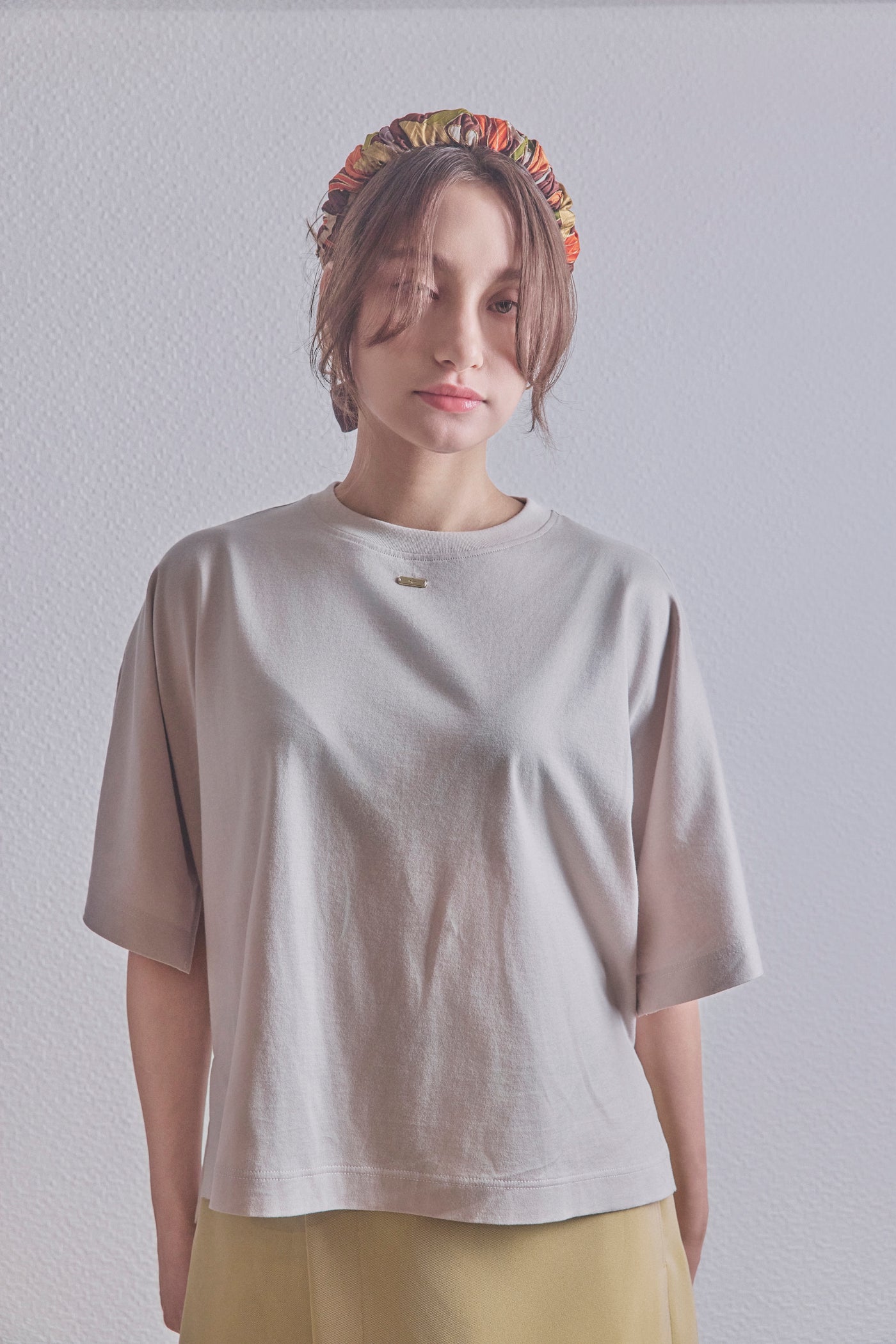 Slit T-shirt
