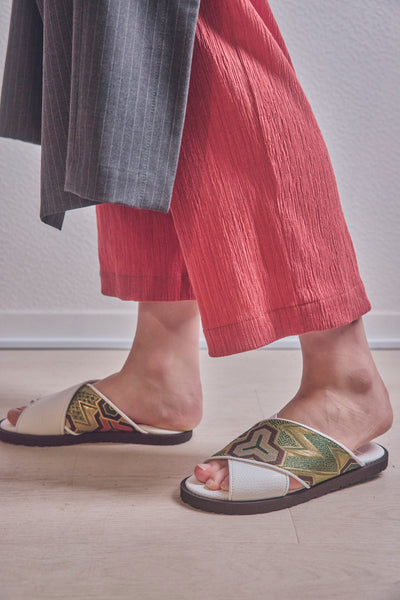 White leather Nishijin-woven sandals