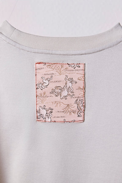 Waist ribbon T-shirt
