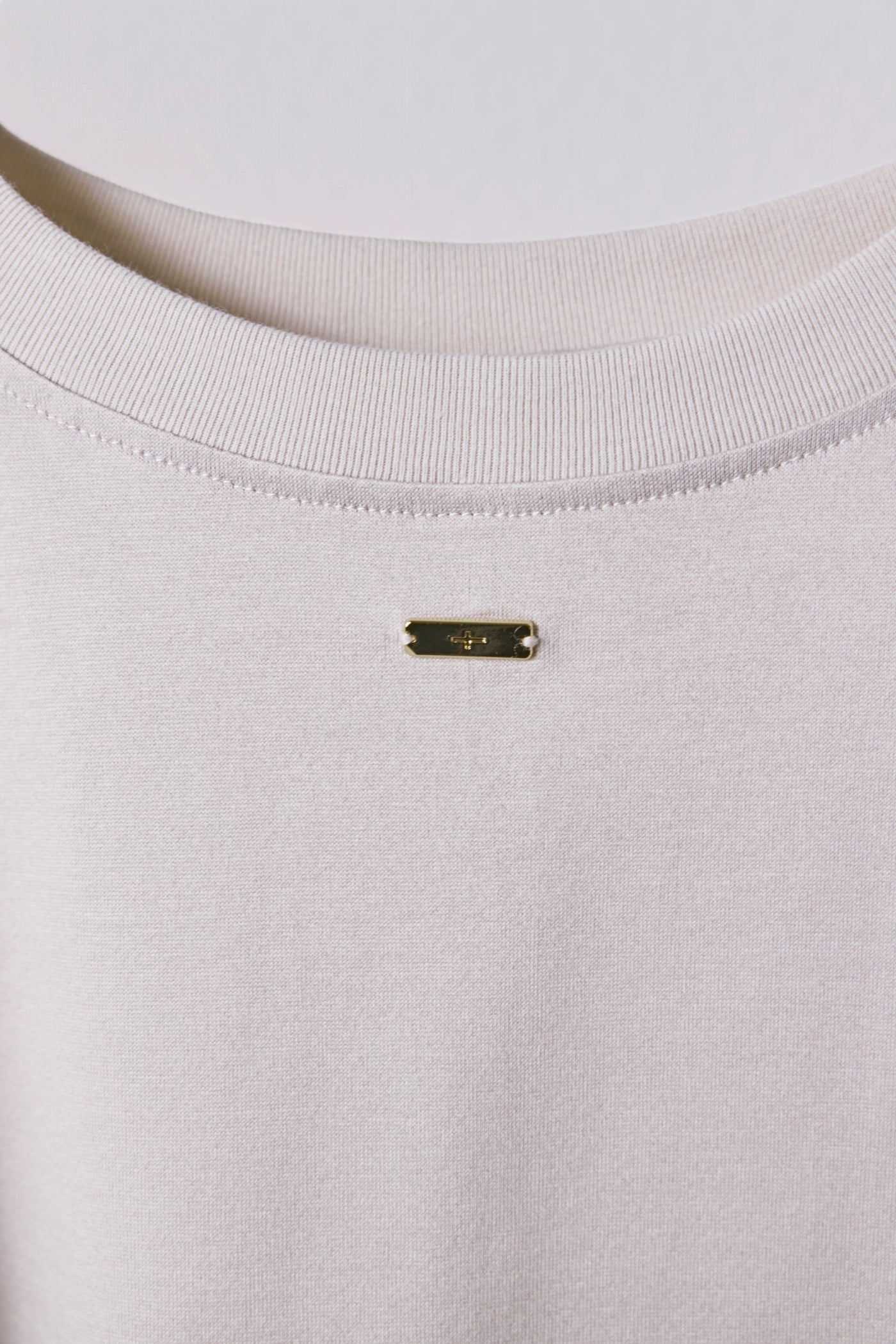 Slit T-shirt