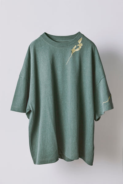 Kintsugi image embroidered T-shirt