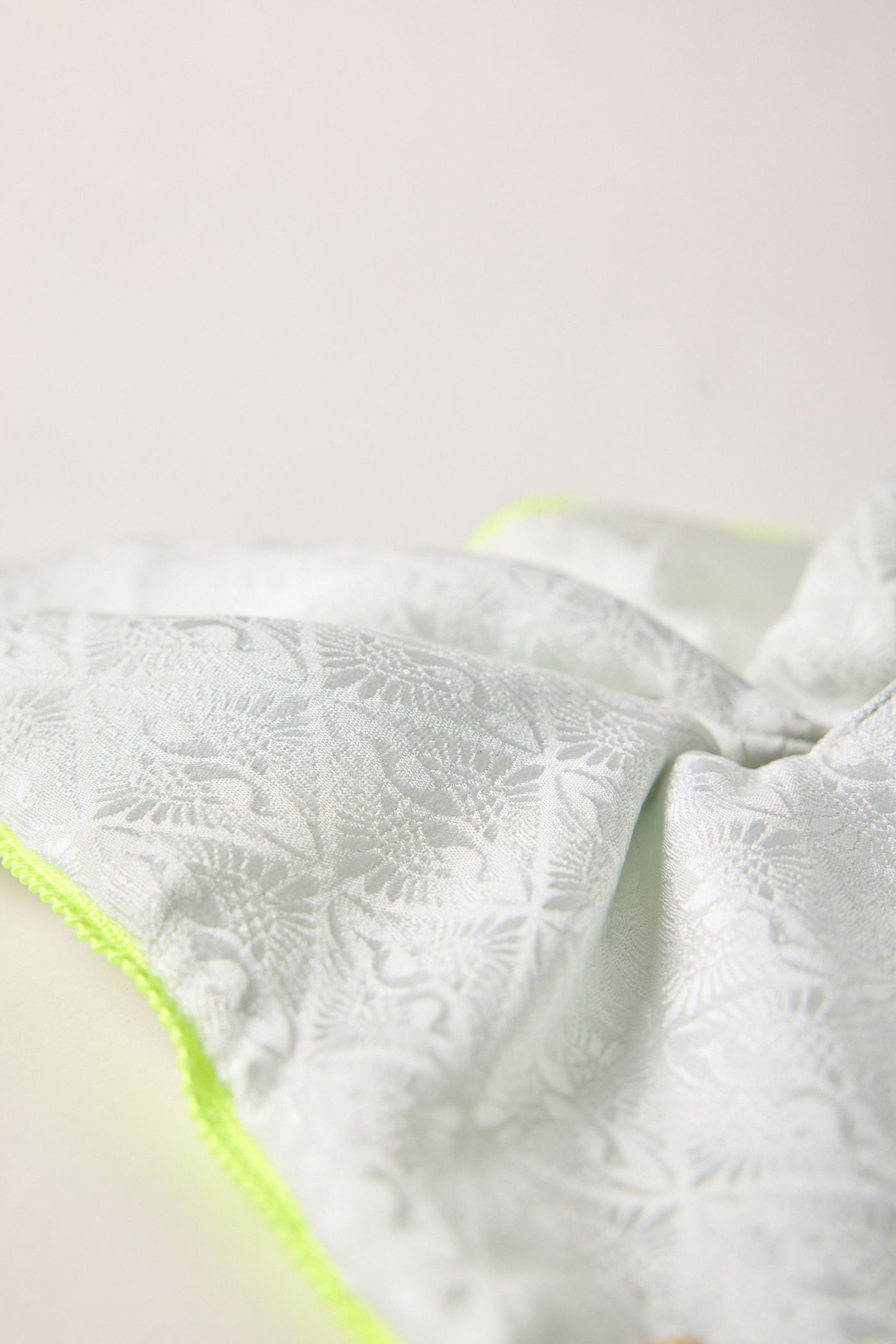 Big Scrunchie Light Grey