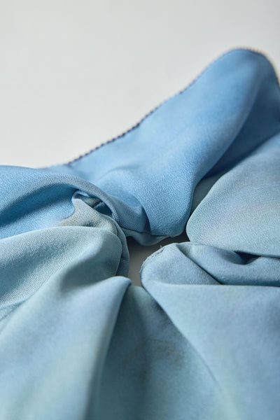 Big Scrunchie Light Blue