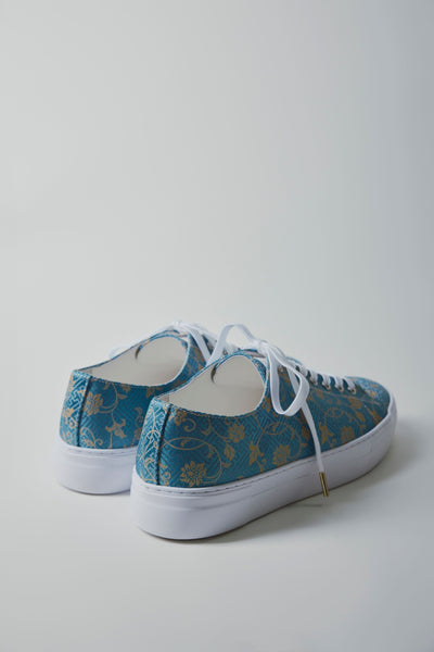 Nishijin-ori sneakers with ancient patterns