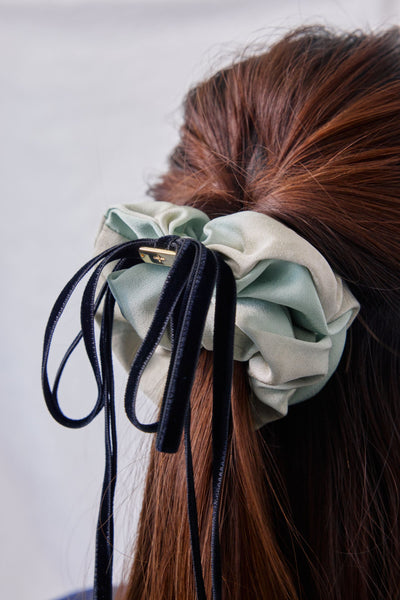 Ribbon, scrunchie, light grey