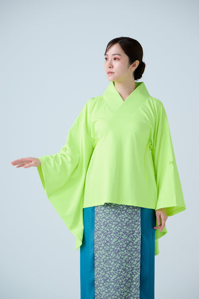Kimono Sleeve Bare Smooth Short Pullover Light Green