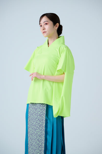 Kimono Sleeve Bare Smooth Short Pullover Light Green