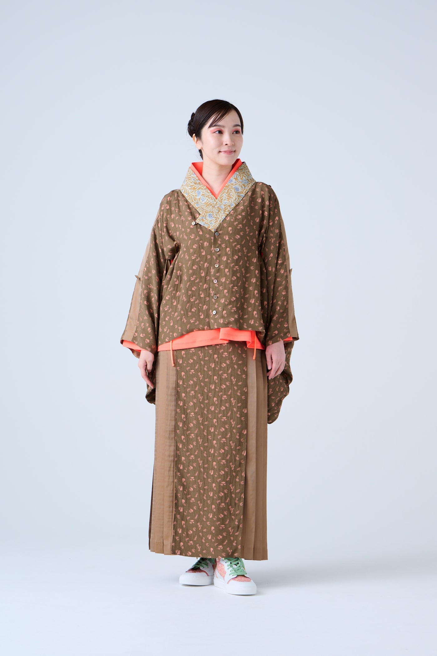 Petal Jacquard Short Jacket Brown Camel
