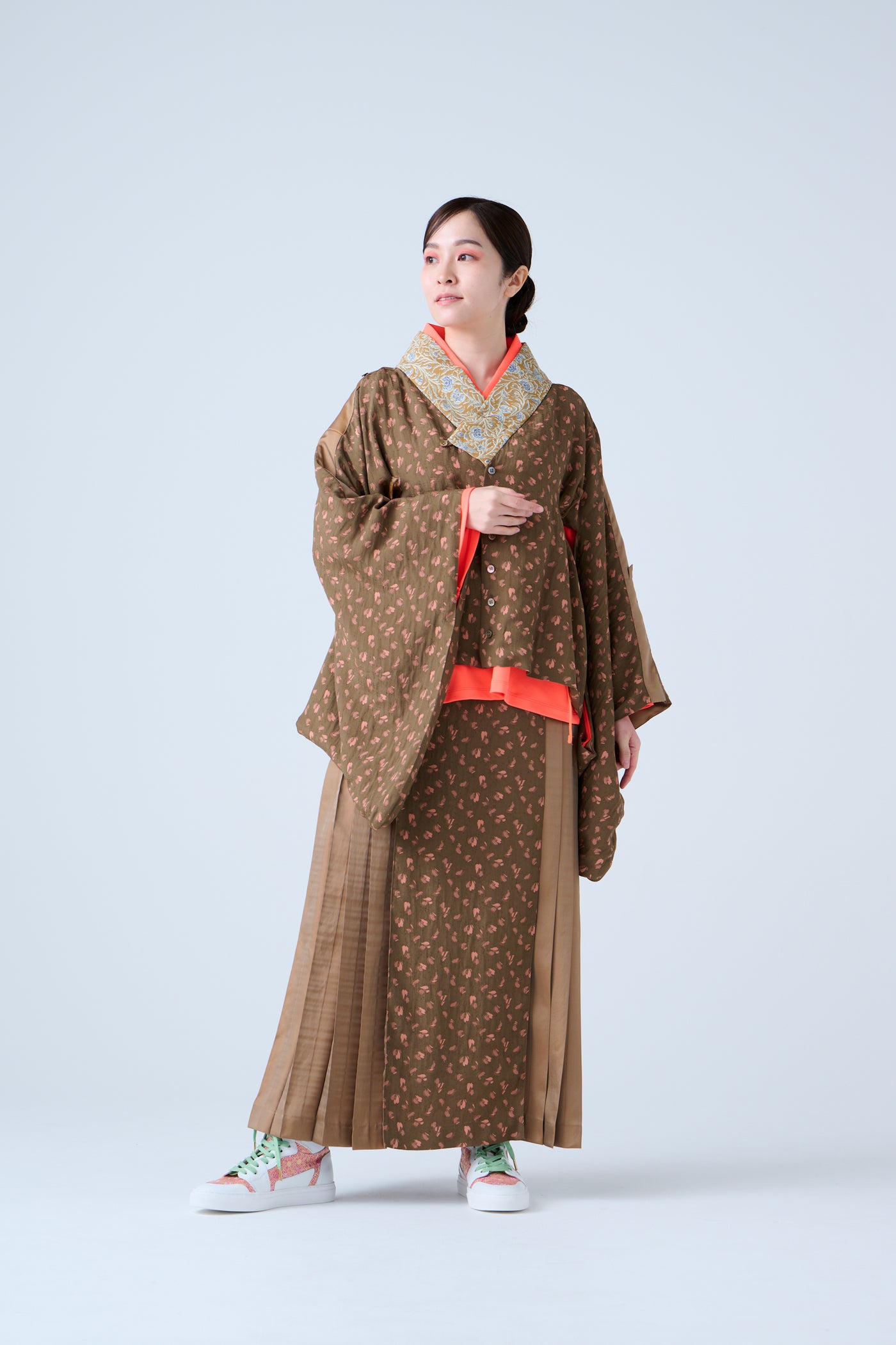 Petal Jacquard Pleated Skirt Brown Camel