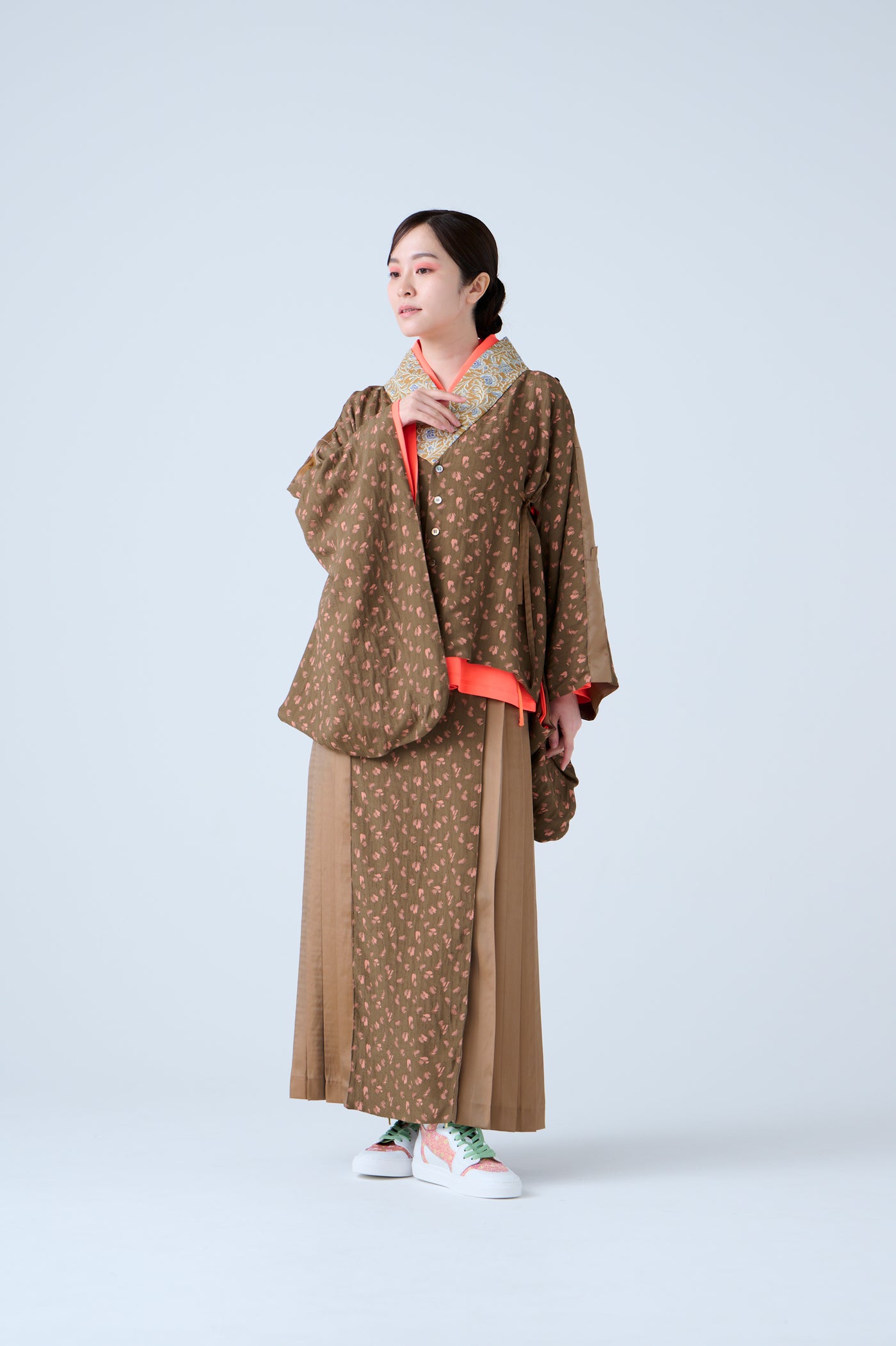 Petal Jacquard Short Jacket Brown Camel