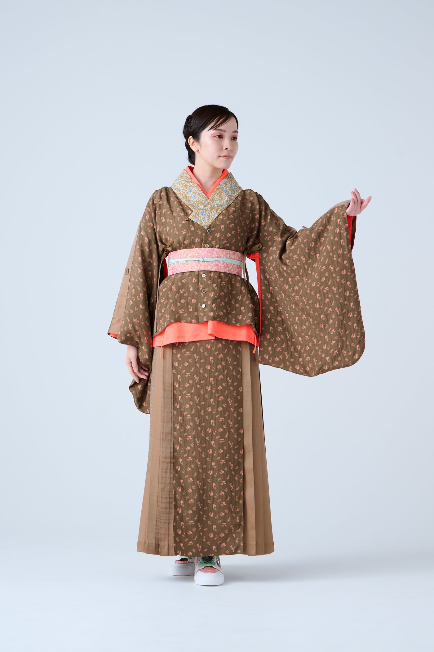 Petal Jacquard Short Jacket Brown Camel