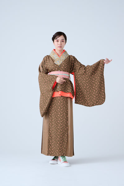 Petal Jacquard Pleated Skirt Brown Camel