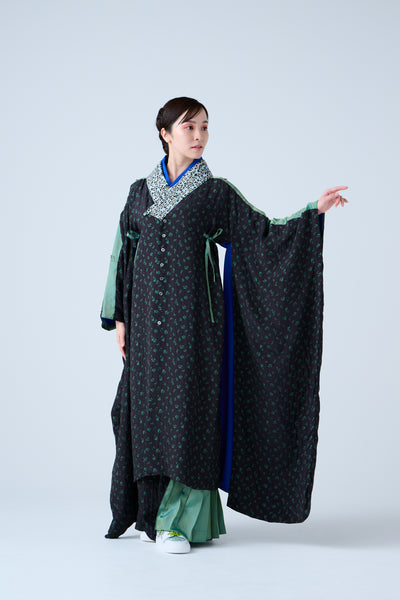 Petal Jacquard Long Jacket Green