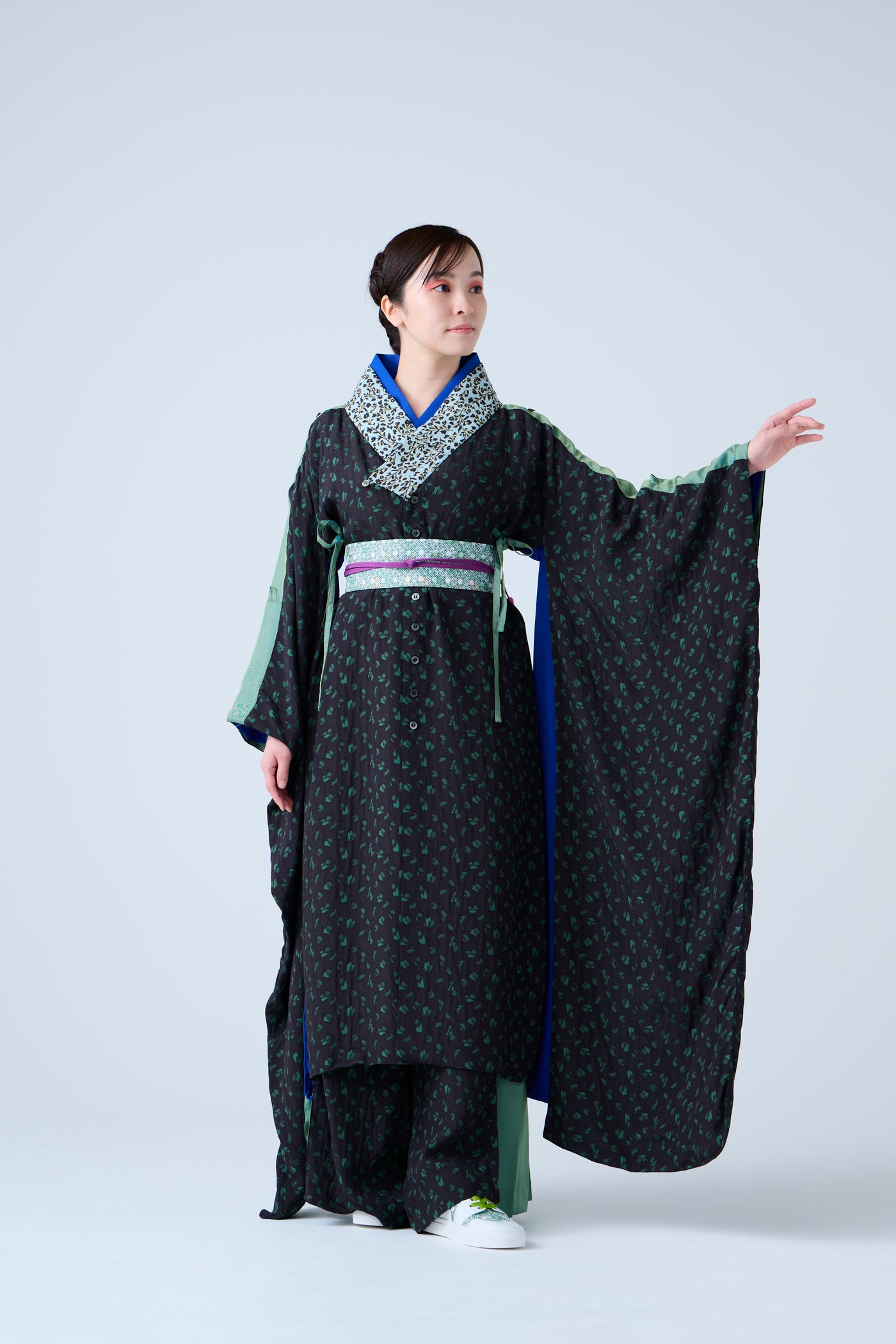 Petal Jacquard Long Jacket Green