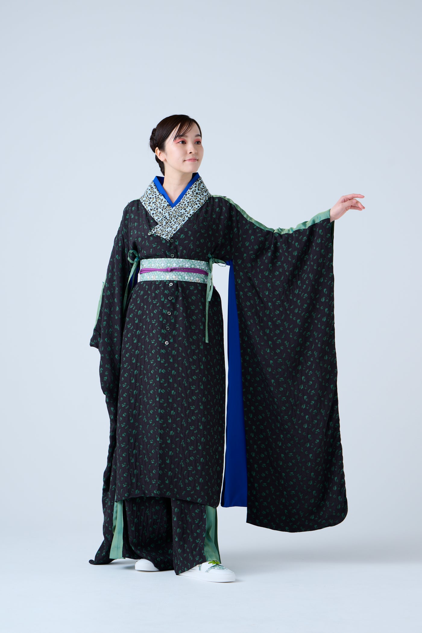 Petal Jacquard Long Jacket Green