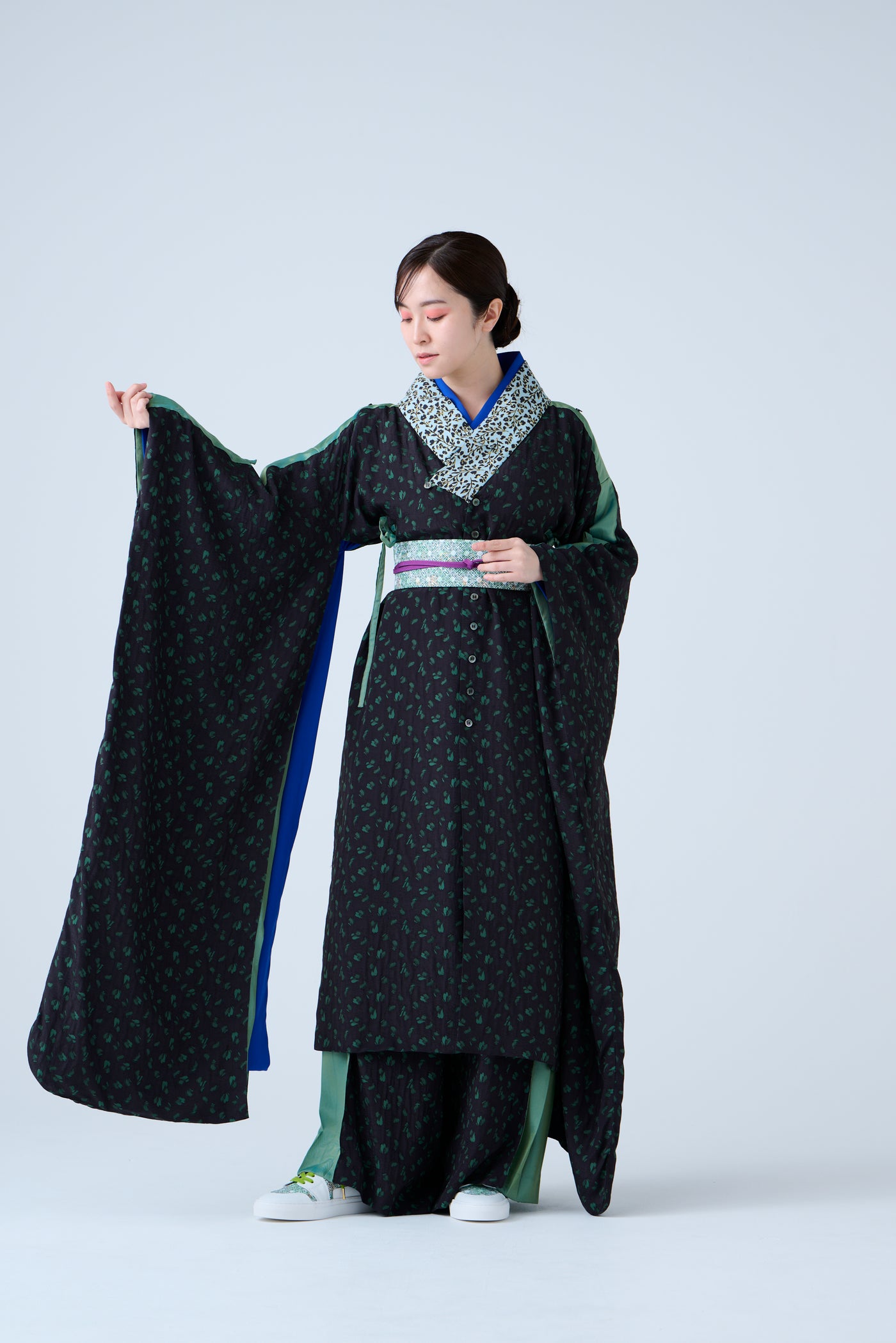 Petal Jacquard Long Jacket Green