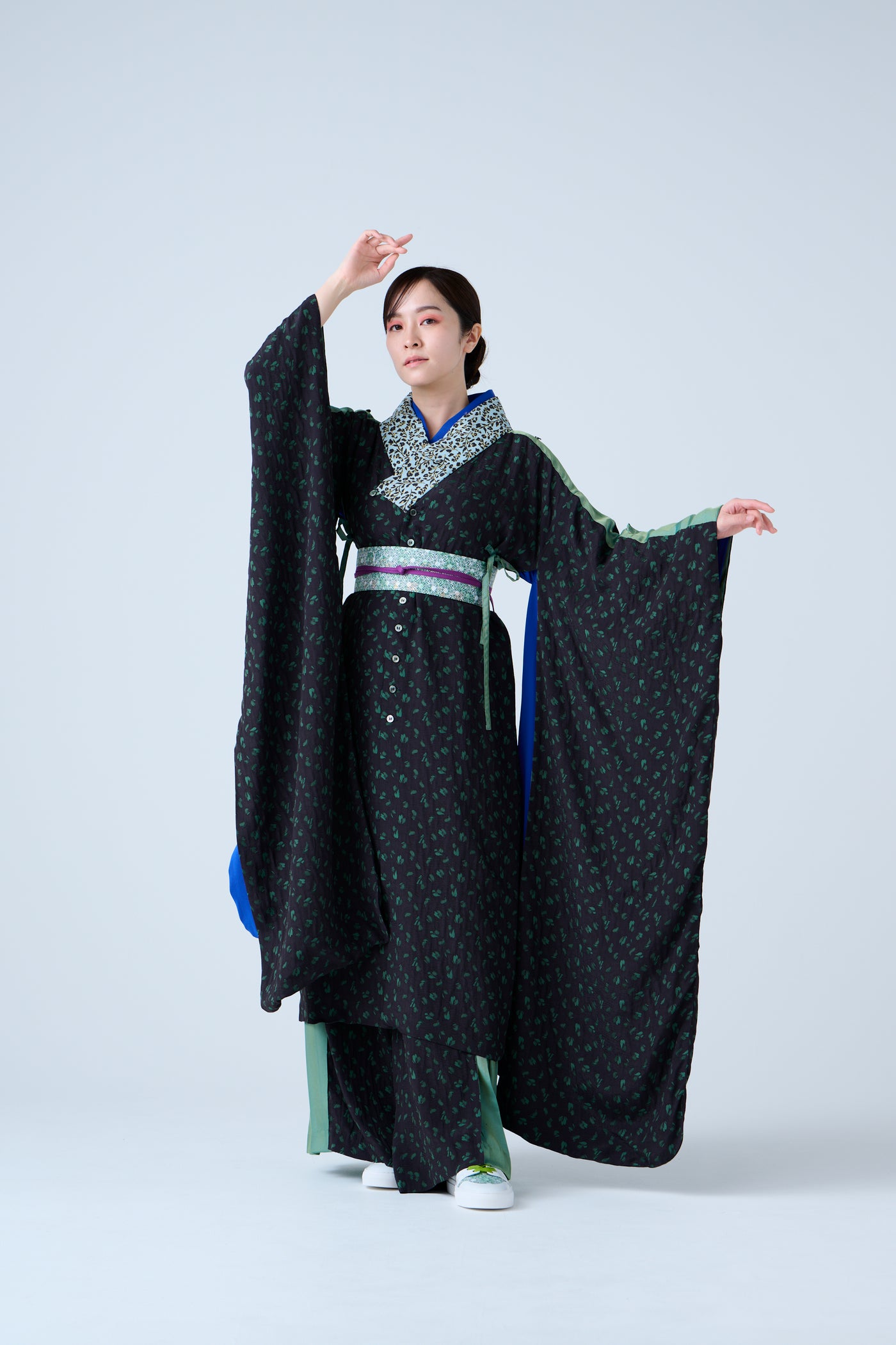 Petal Jacquard Long Jacket Green