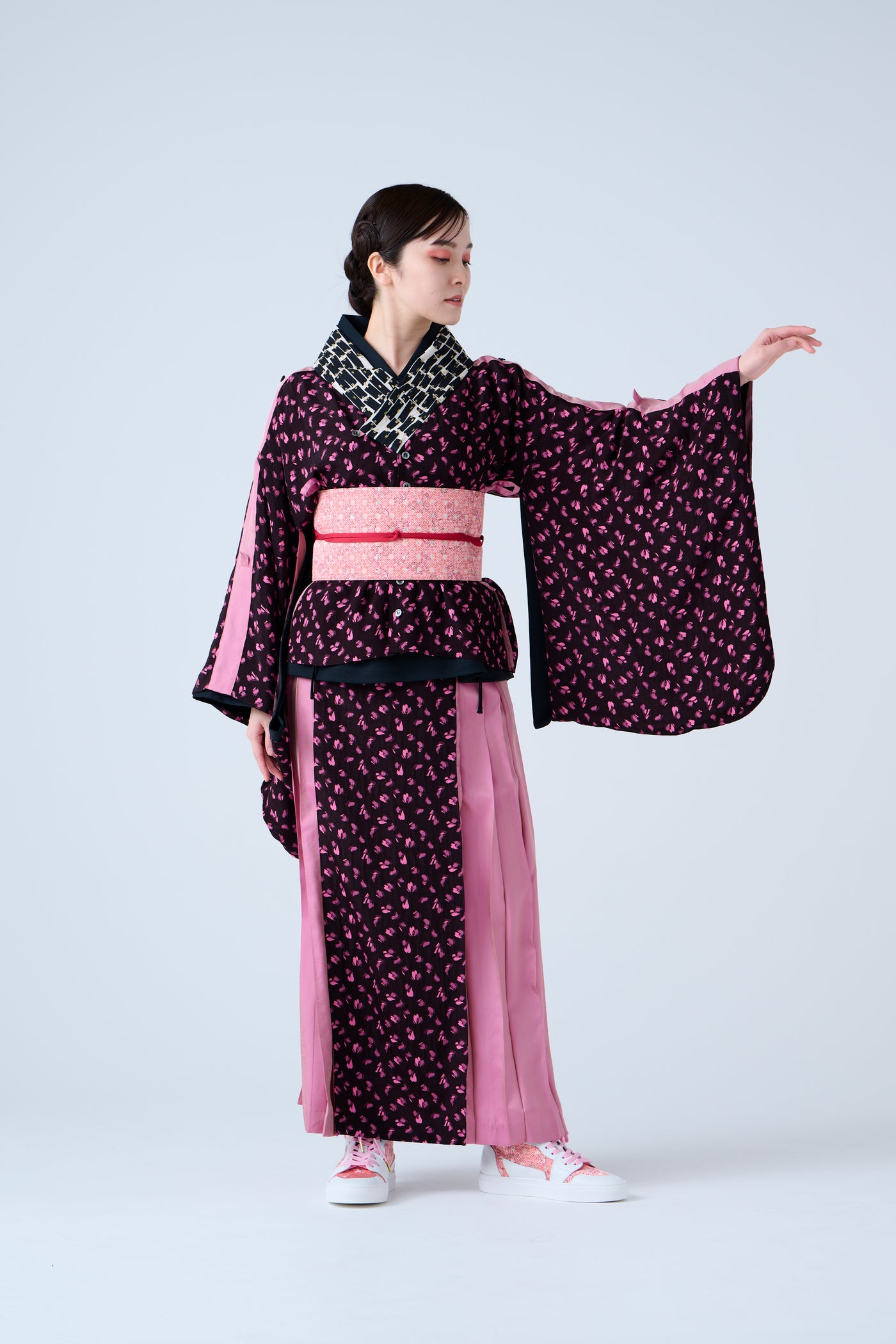 Petal jacquard pleated skirt in pink