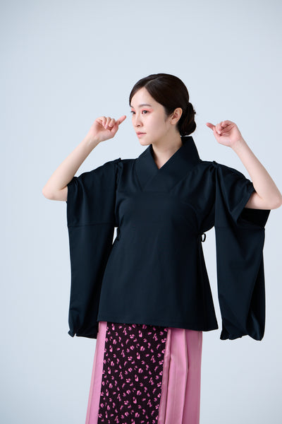 Kimono Sleeve Bare Smooth Short Pullover Black