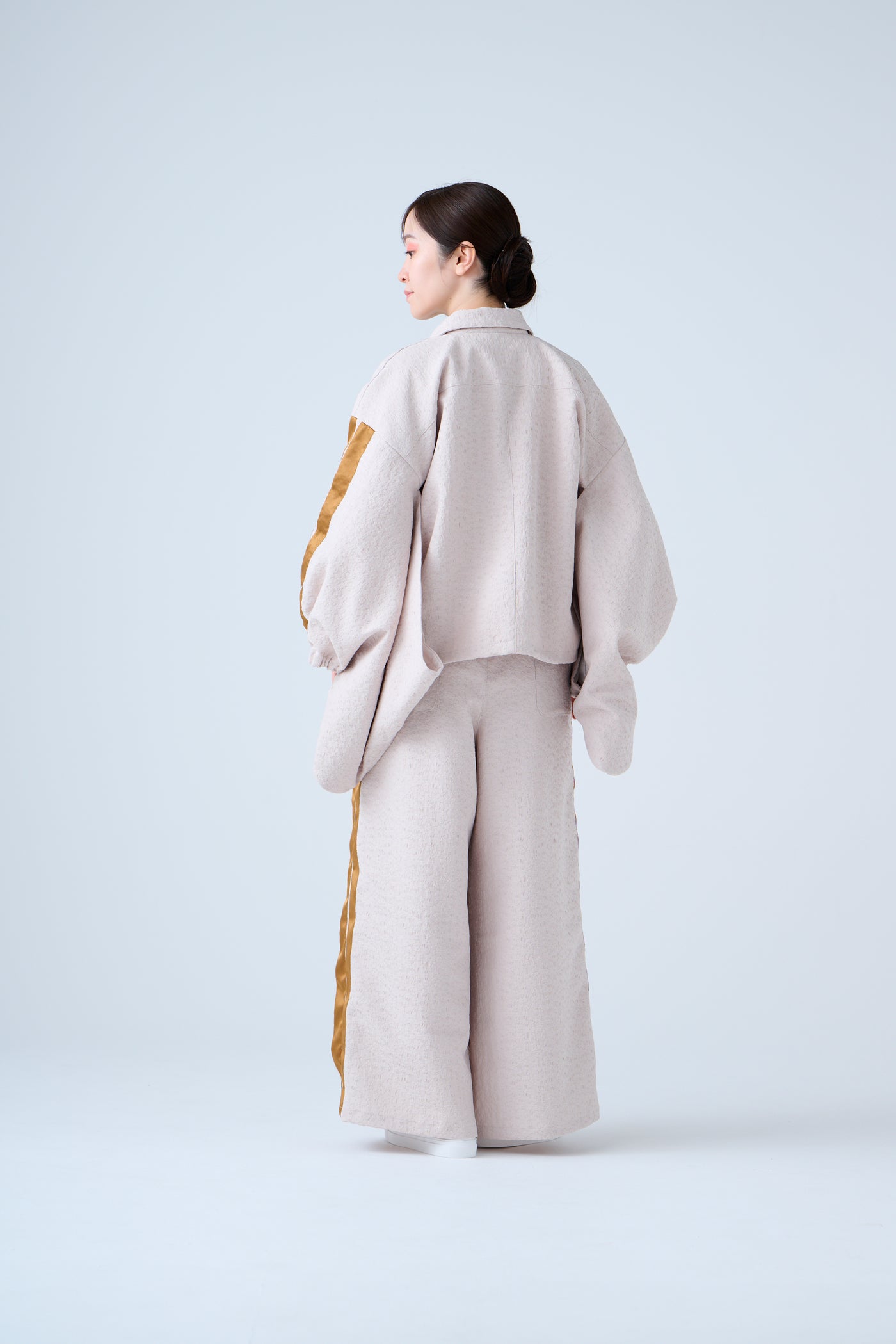 Folded jacquard drawstring pants sand