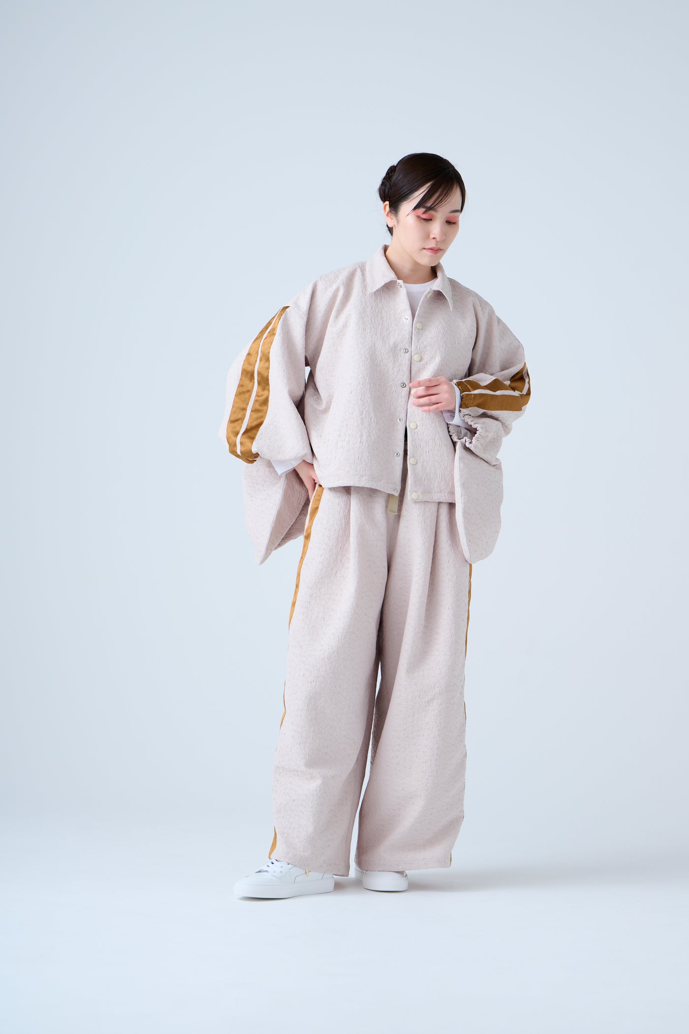 Folded jacquard drawstring pants sand