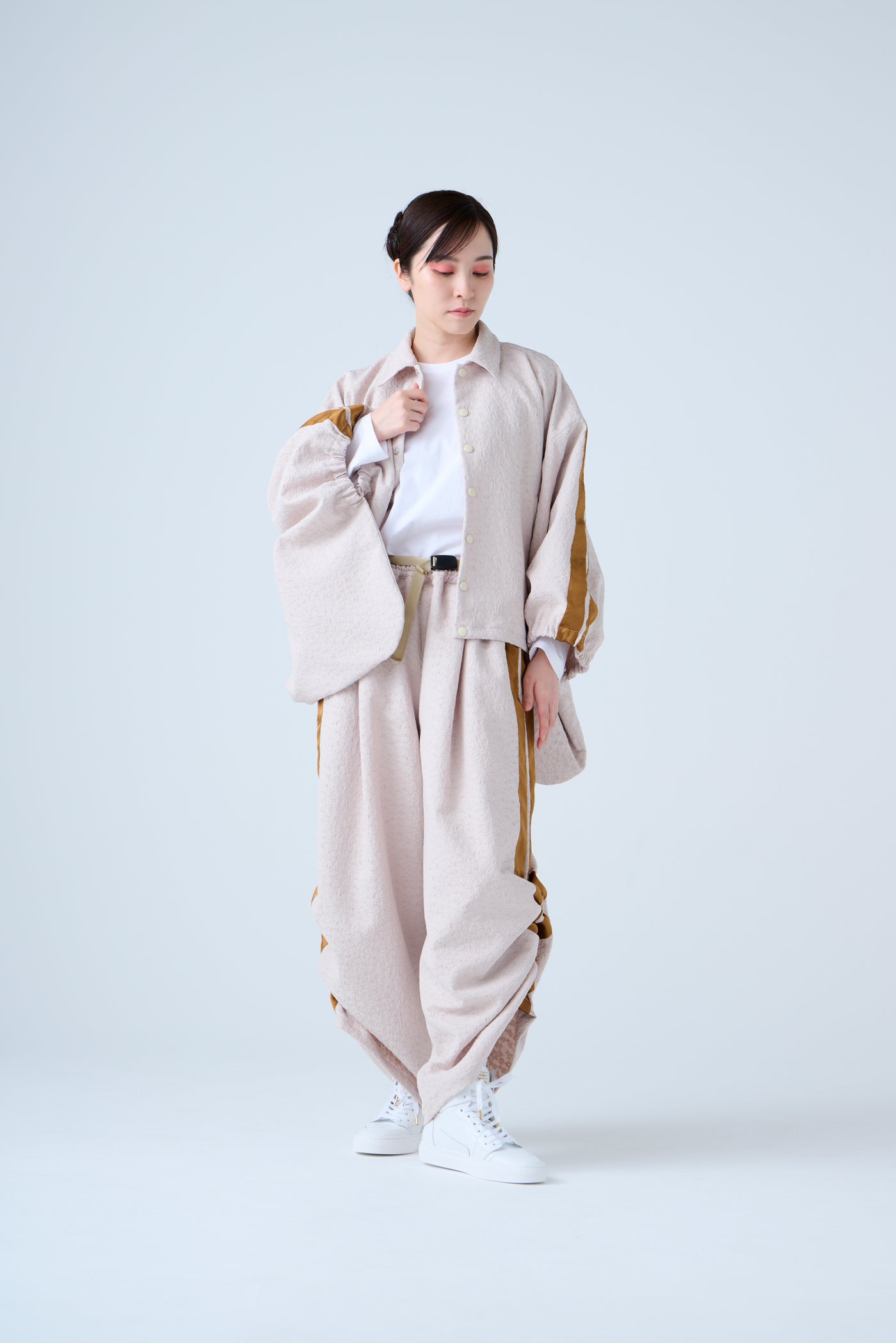Fuzzed Jacquard Track Short Jacket Sand