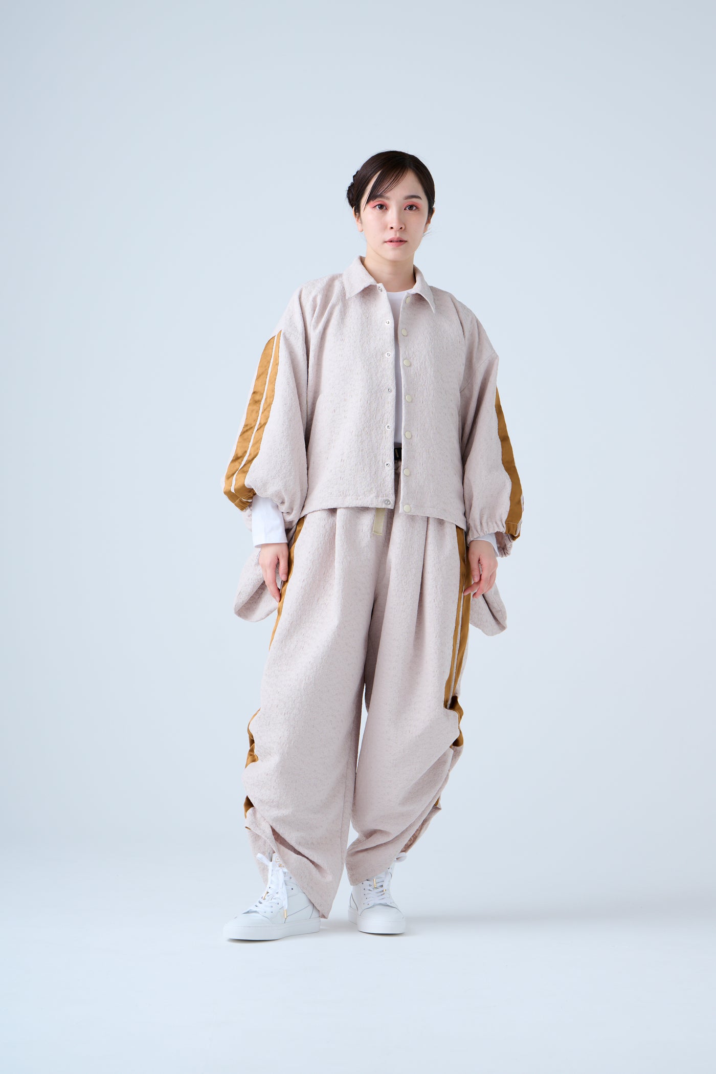 Folded jacquard drawstring pants sand