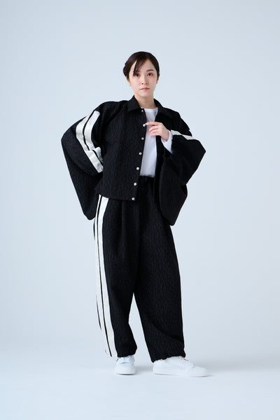 Folded jacquard shirred pants in black
