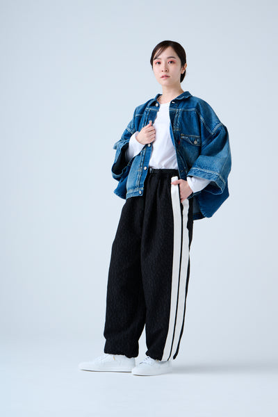 Folded jacquard shirred pants in black