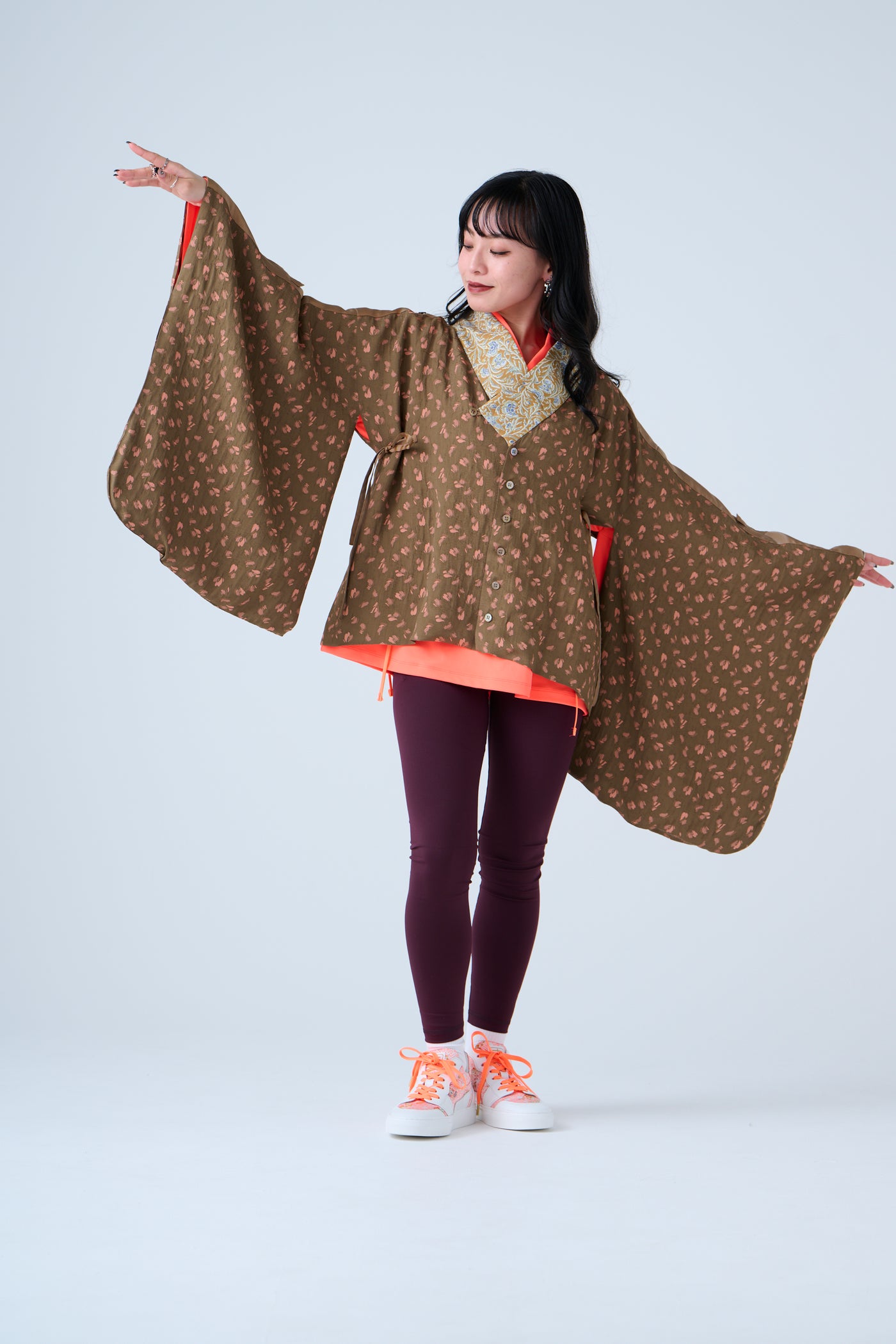 Petal Jacquard Short Jacket Brown Camel
