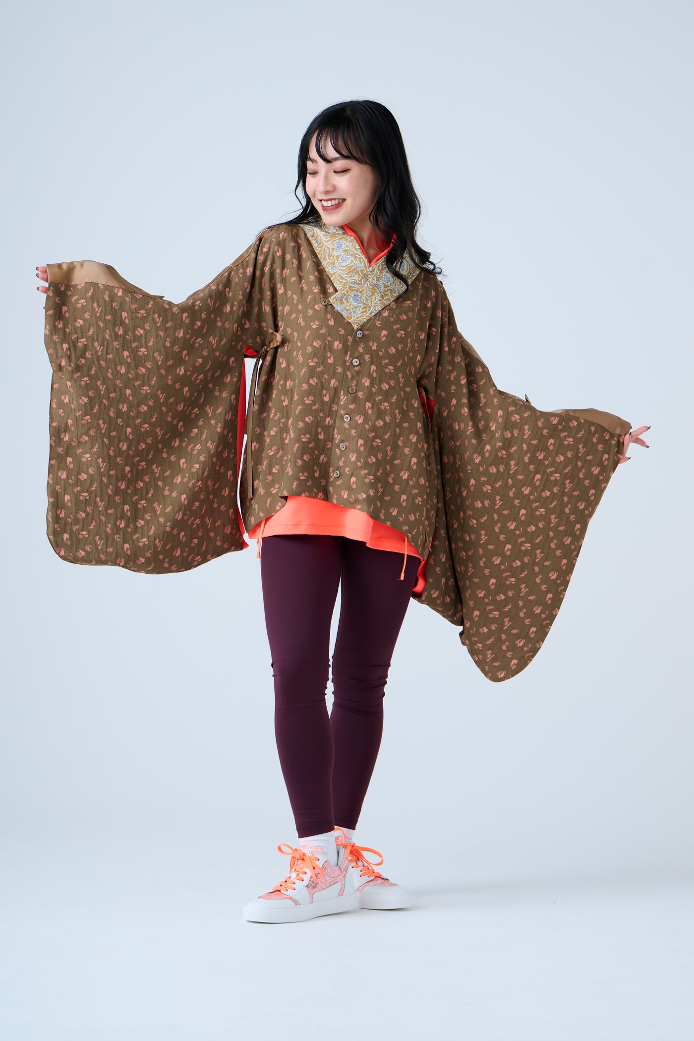 Petal Jacquard Short Jacket Brown Camel