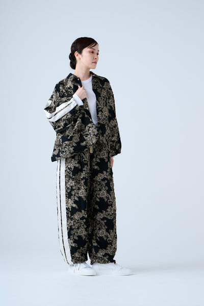 Floral jacquard shirred pants in beige and black