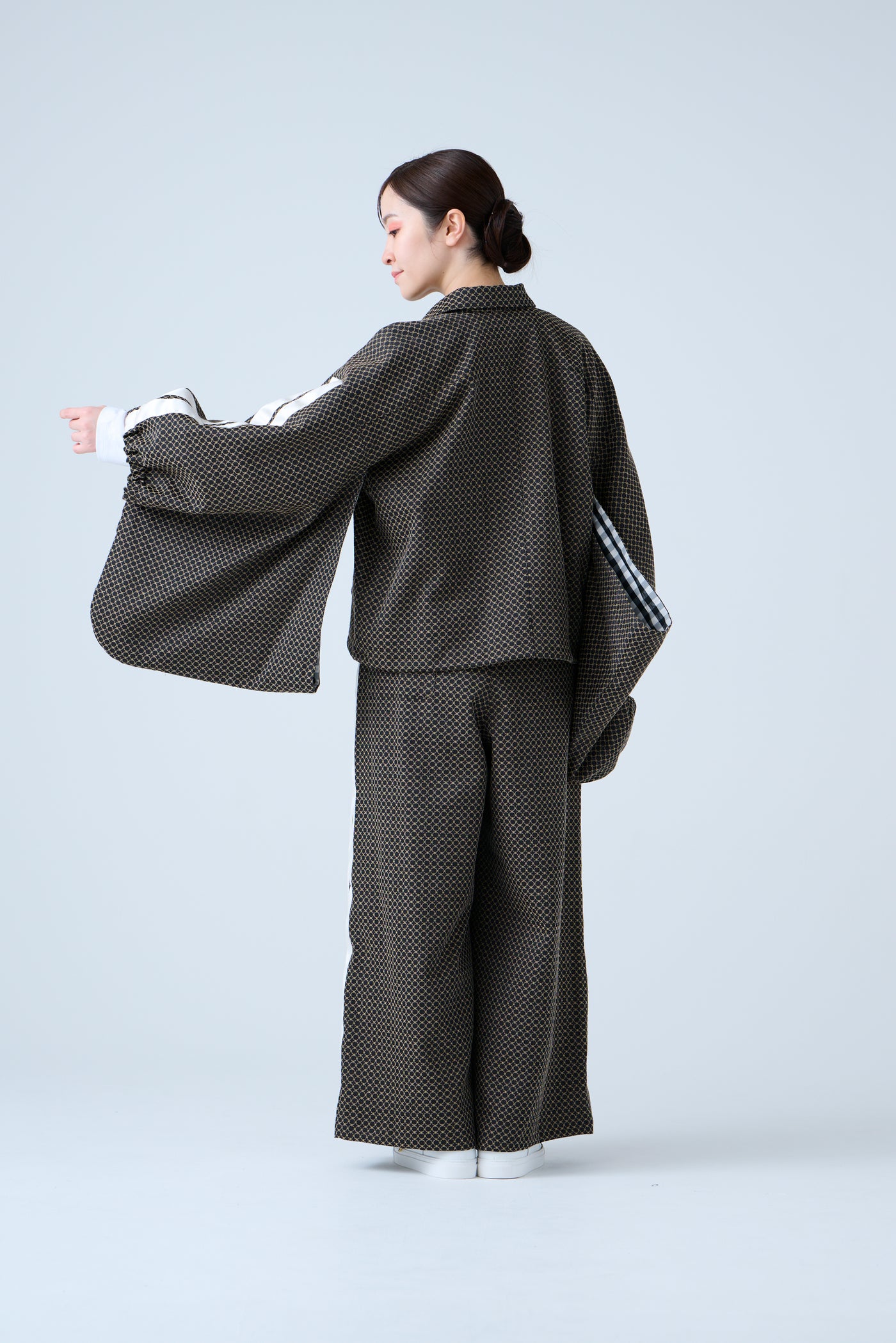Ring Pattern Jacquard Track Jacket Black