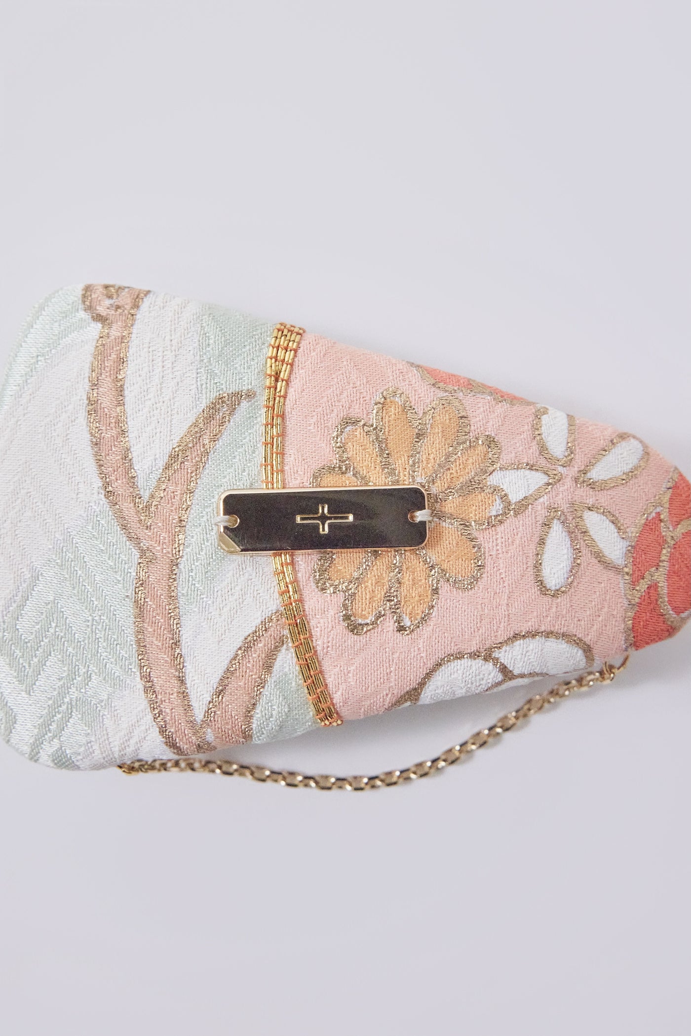 Barrette - Design