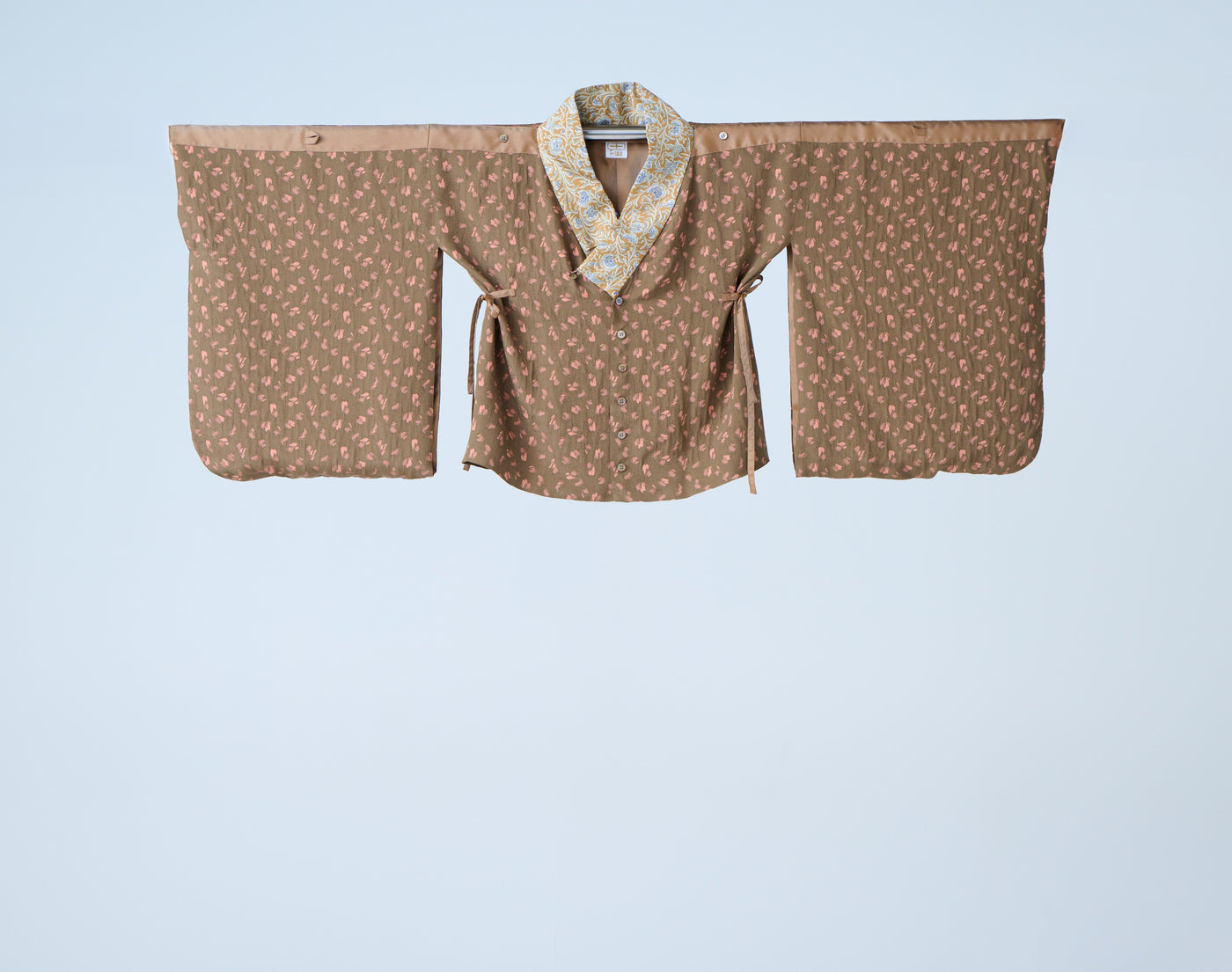 Petal Jacquard Short Jacket Brown Camel