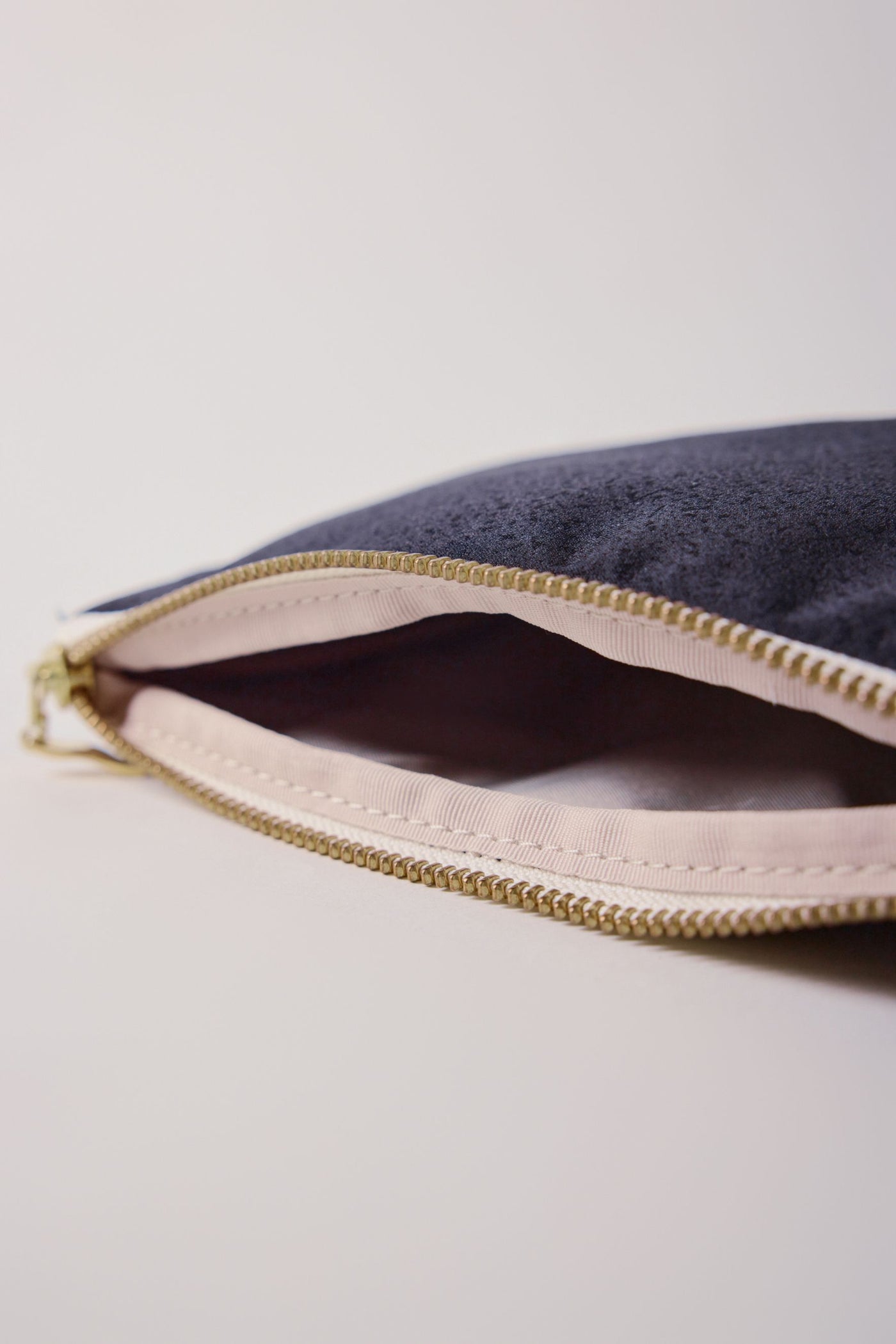 Pouch - Black
