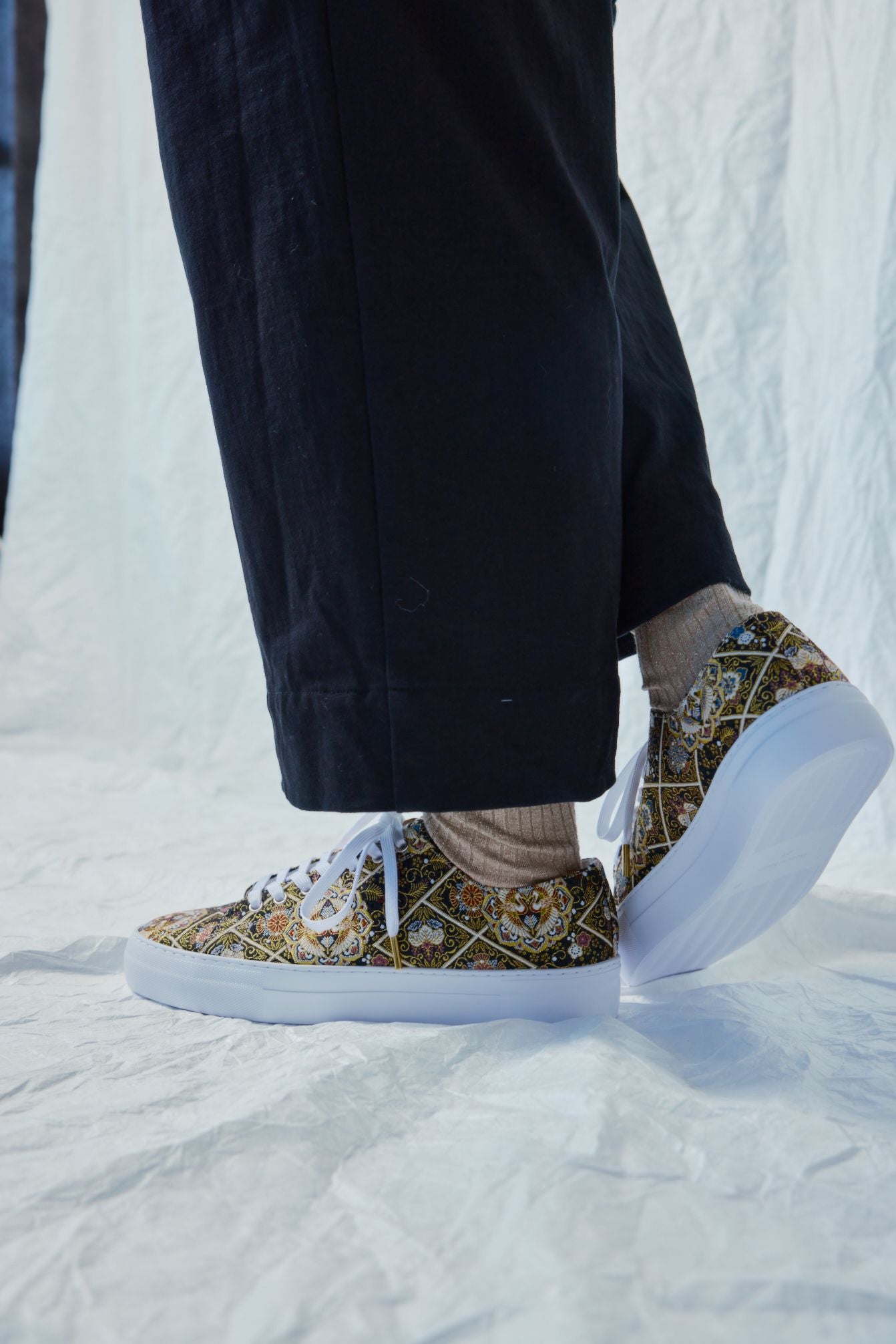 Nishijin-ori sneakers with Asuka pattern
