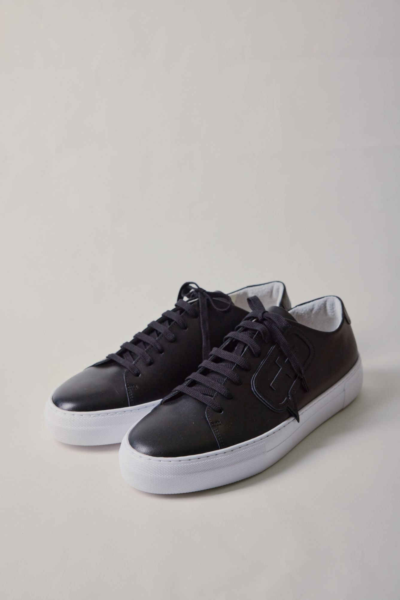 Icon Leather Sneakers (Black)