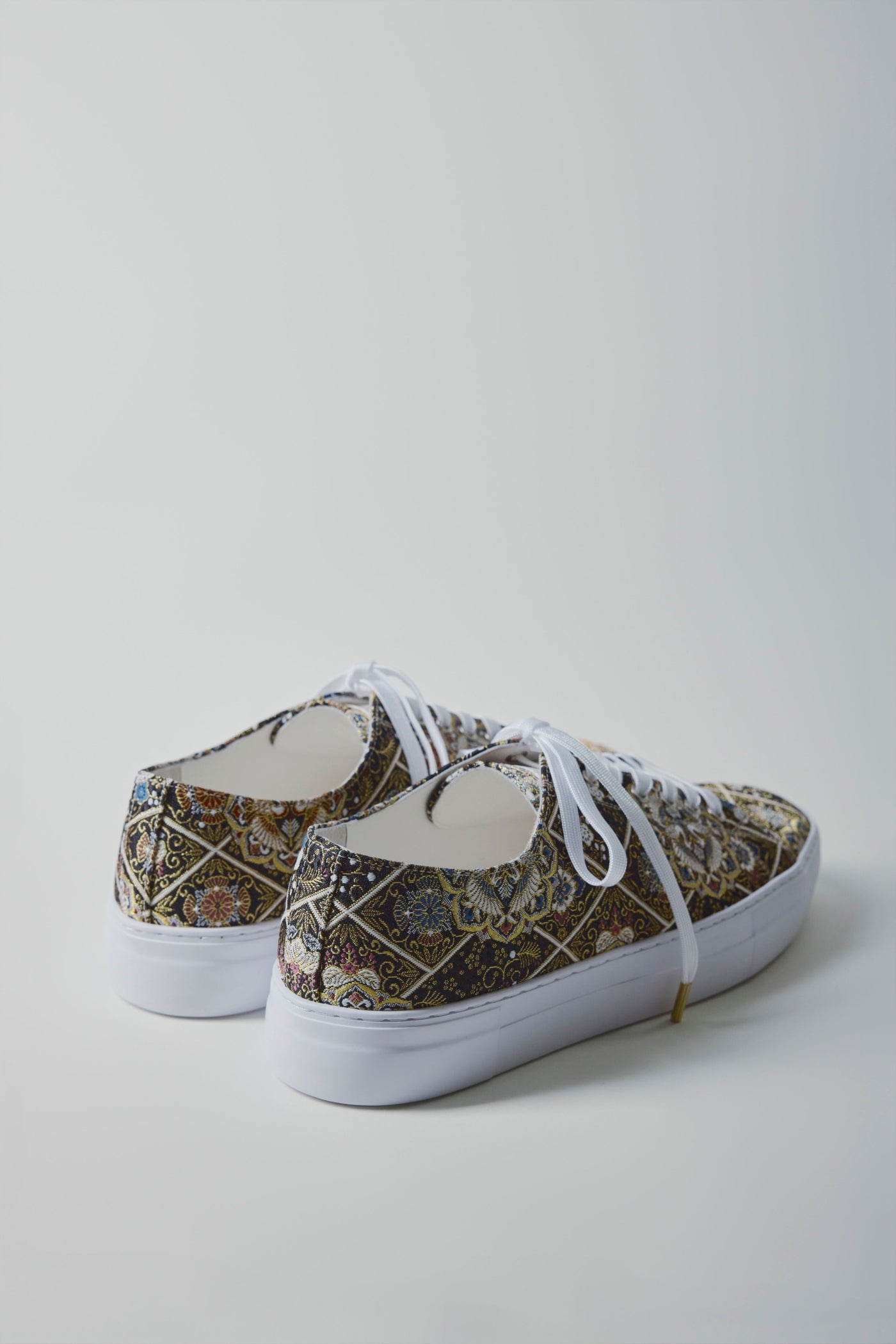Nishijin-ori sneakers with Asuka pattern