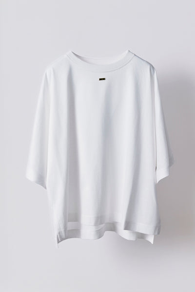 Slit T-shirt